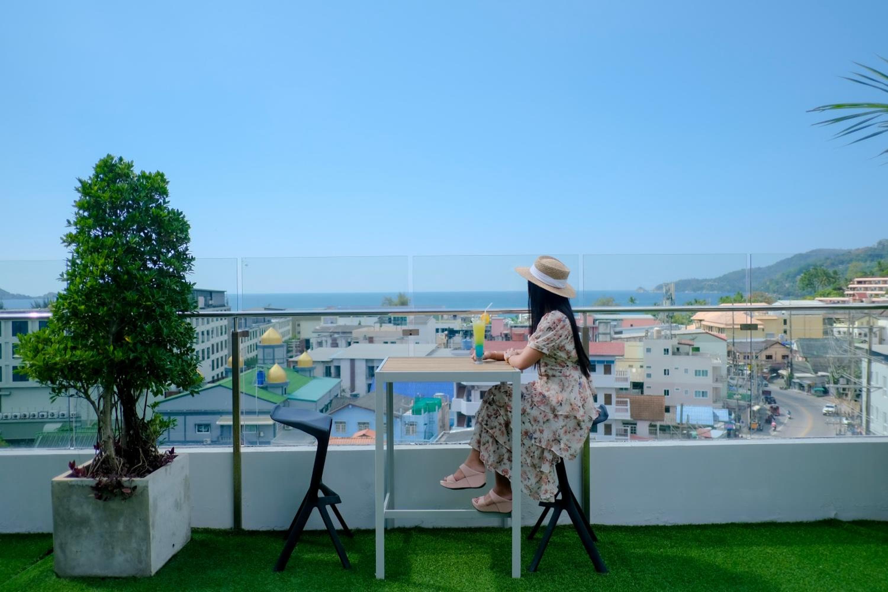 balance & terrace