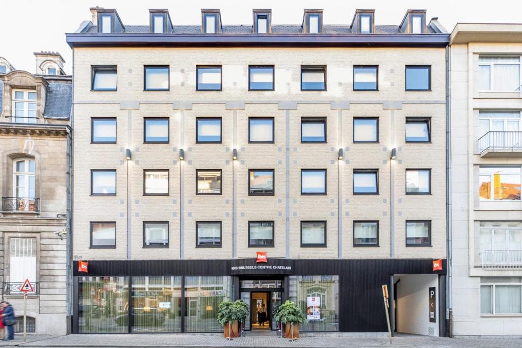 ibis Bruselas Centro Chatelain — 1