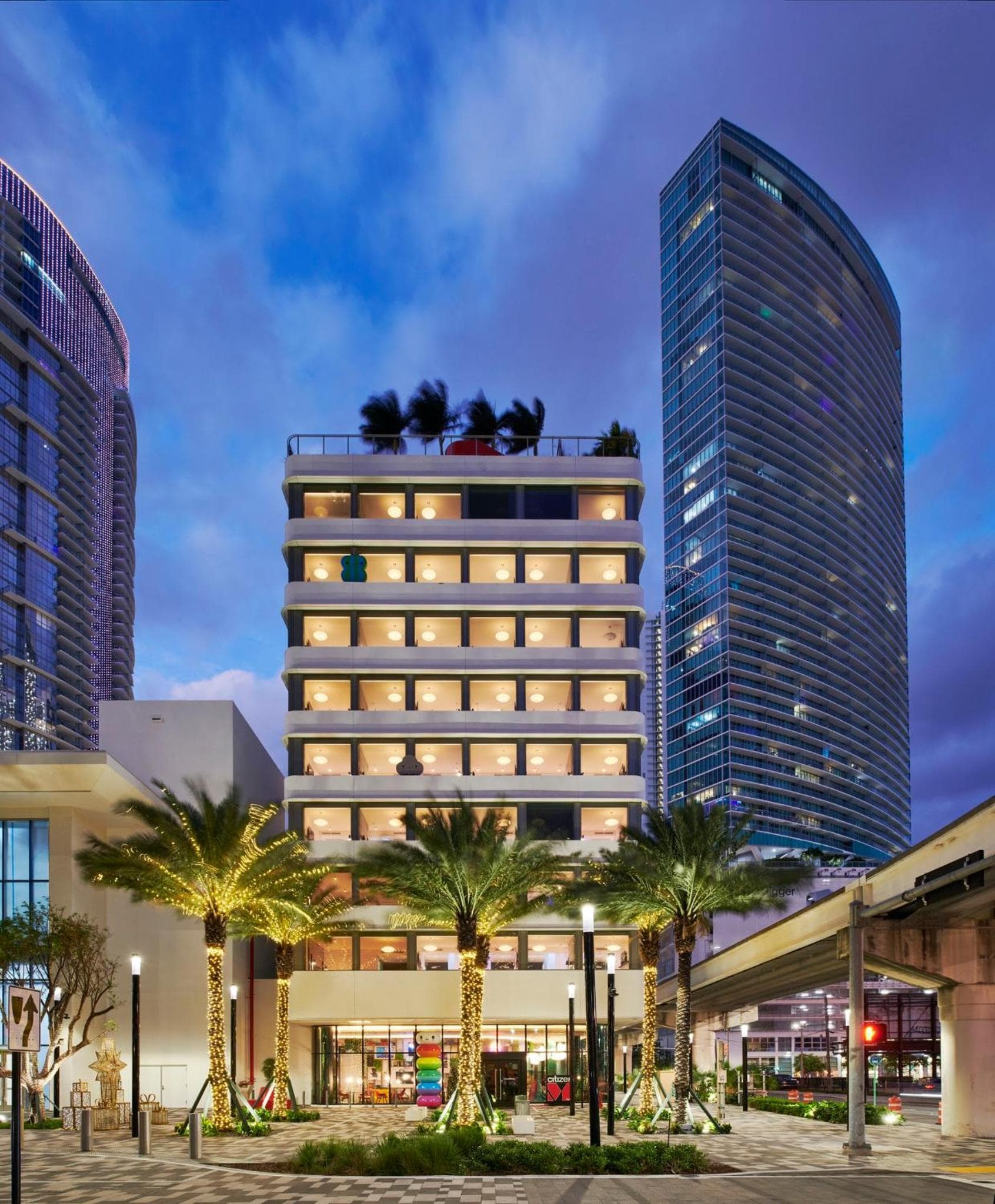 citizenM Miami Worldcenter — 1