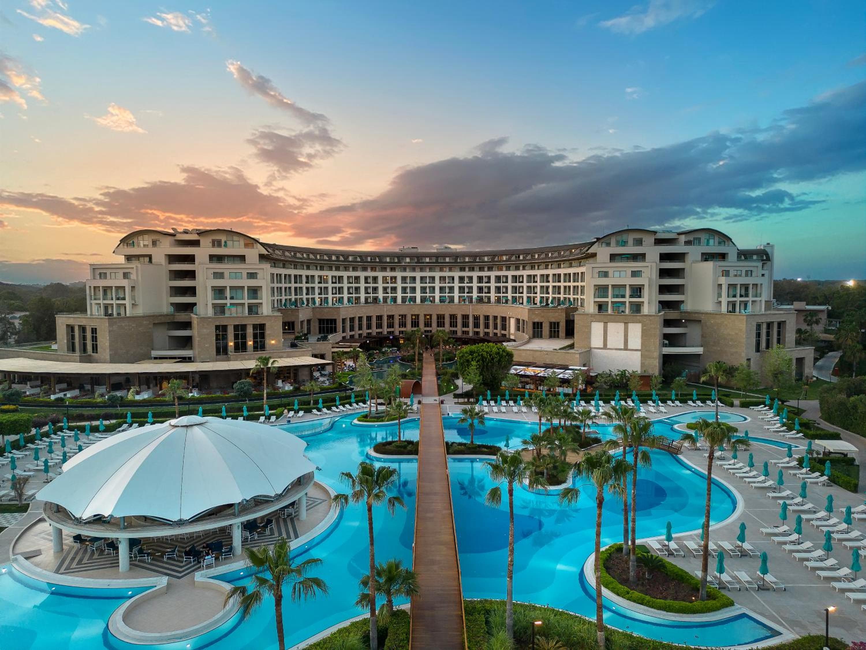 Kaya Palazzo Golf Resort — 1