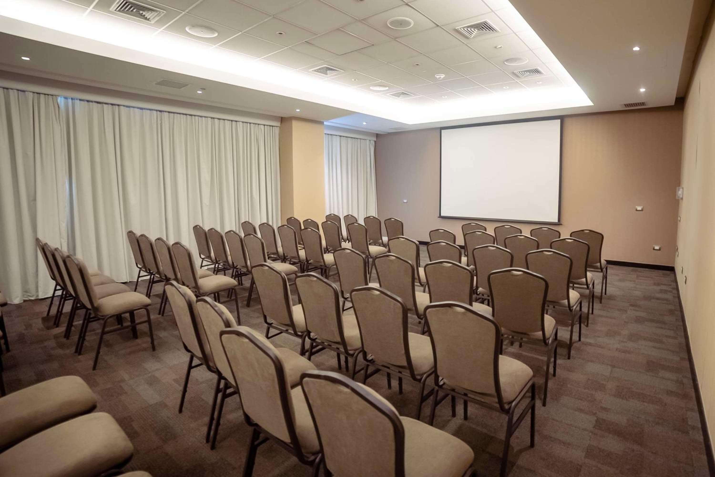 Doubletree By Hilton Trujillo — 1