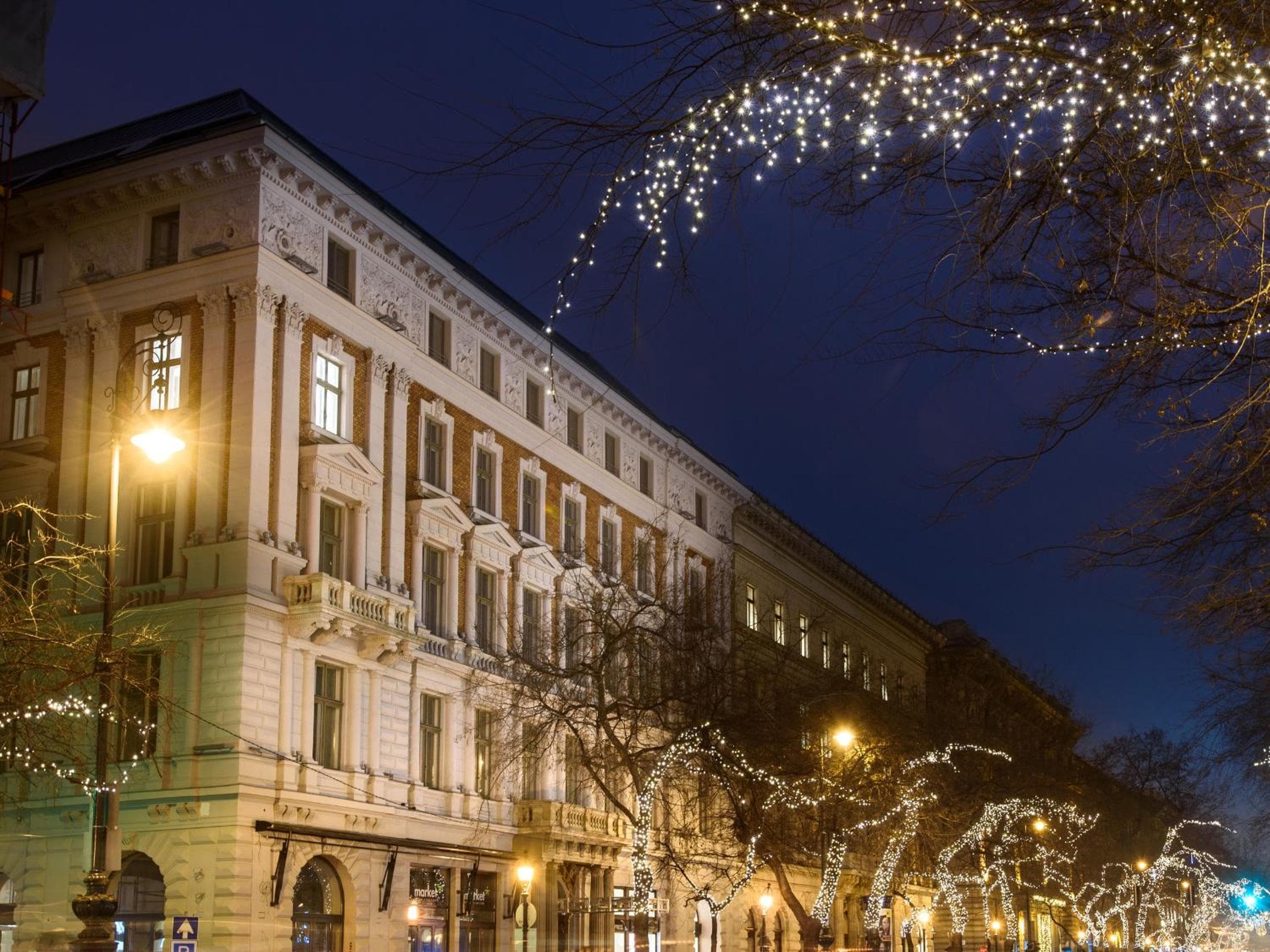 Hotel Moments Budapest by Continental Group — 1
