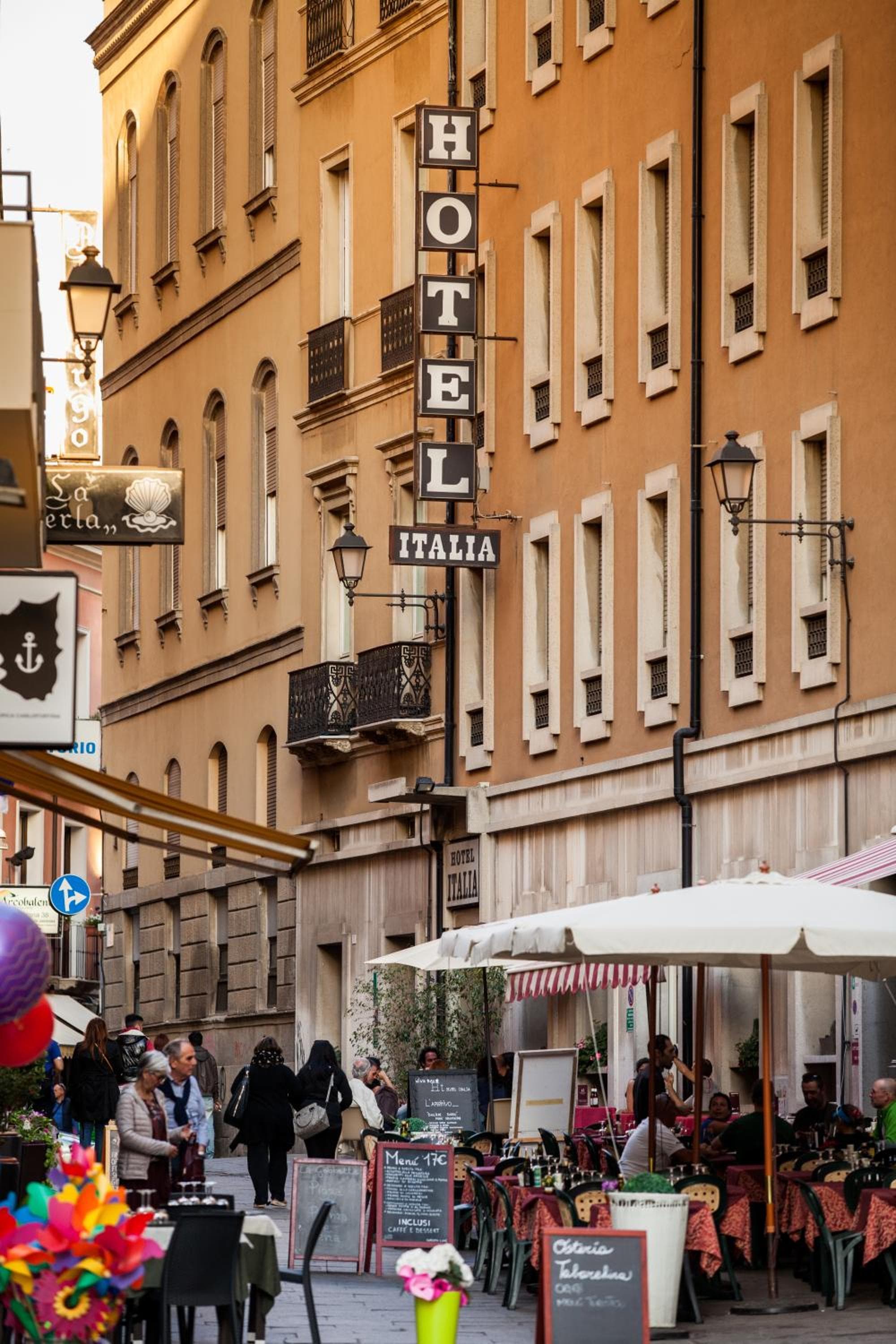 Hotel Italia — 1