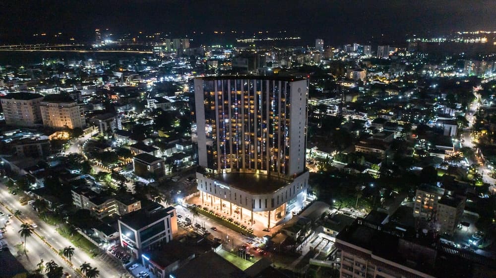 Lagos Kontinentalhotel — 1