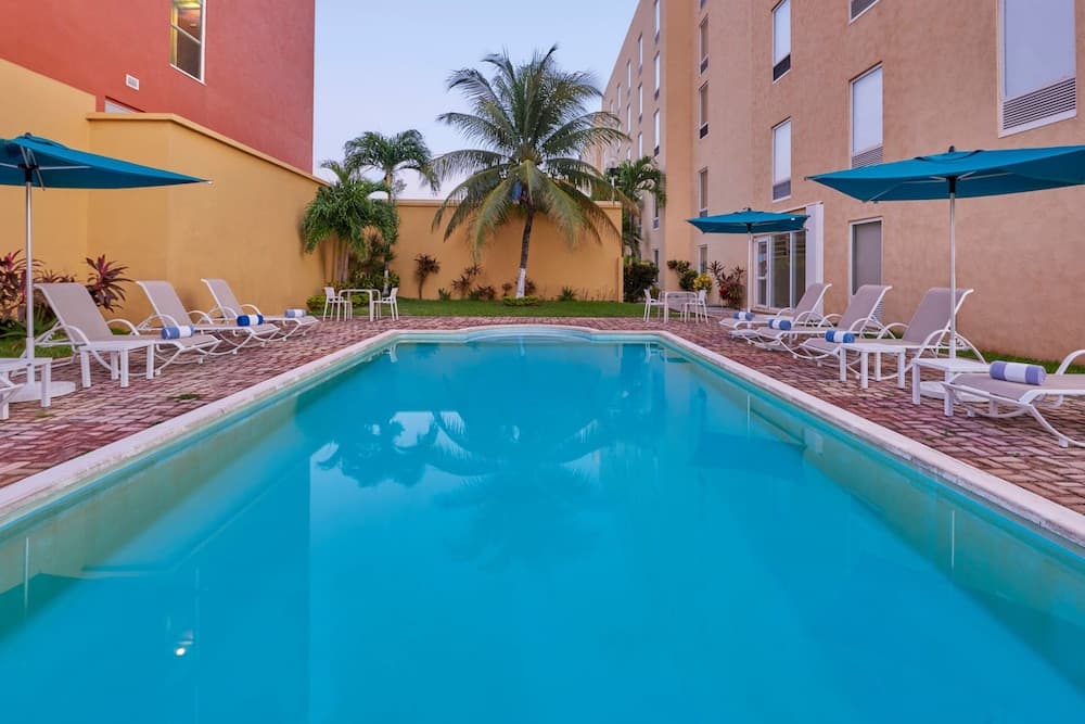 City Express Junior by Marriott Cancun — 1