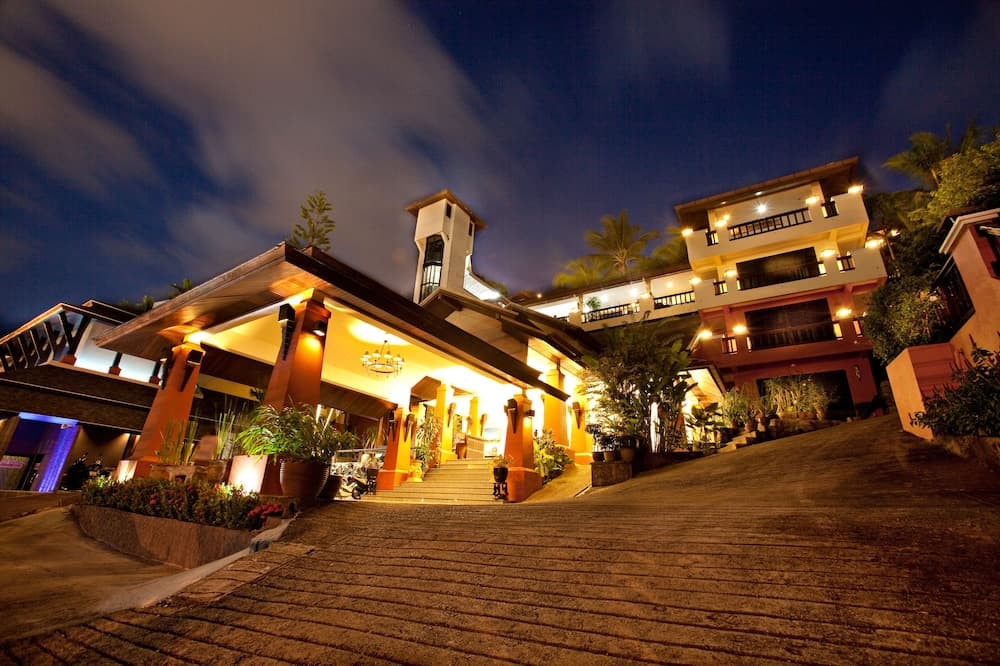 C&amp;N Resort et Spa — 1