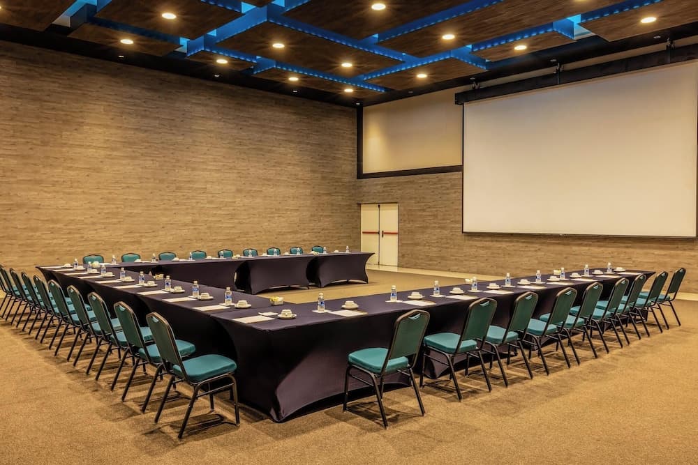 meeting & event spaces