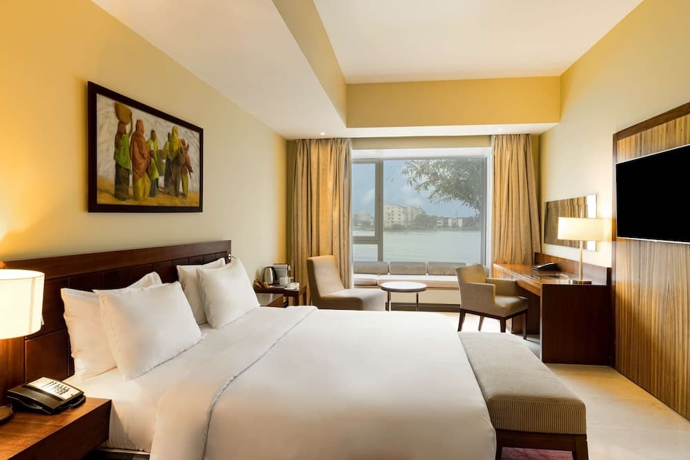 Radisson Blu Anchorage Hotel, Lagos, V.I. — 1