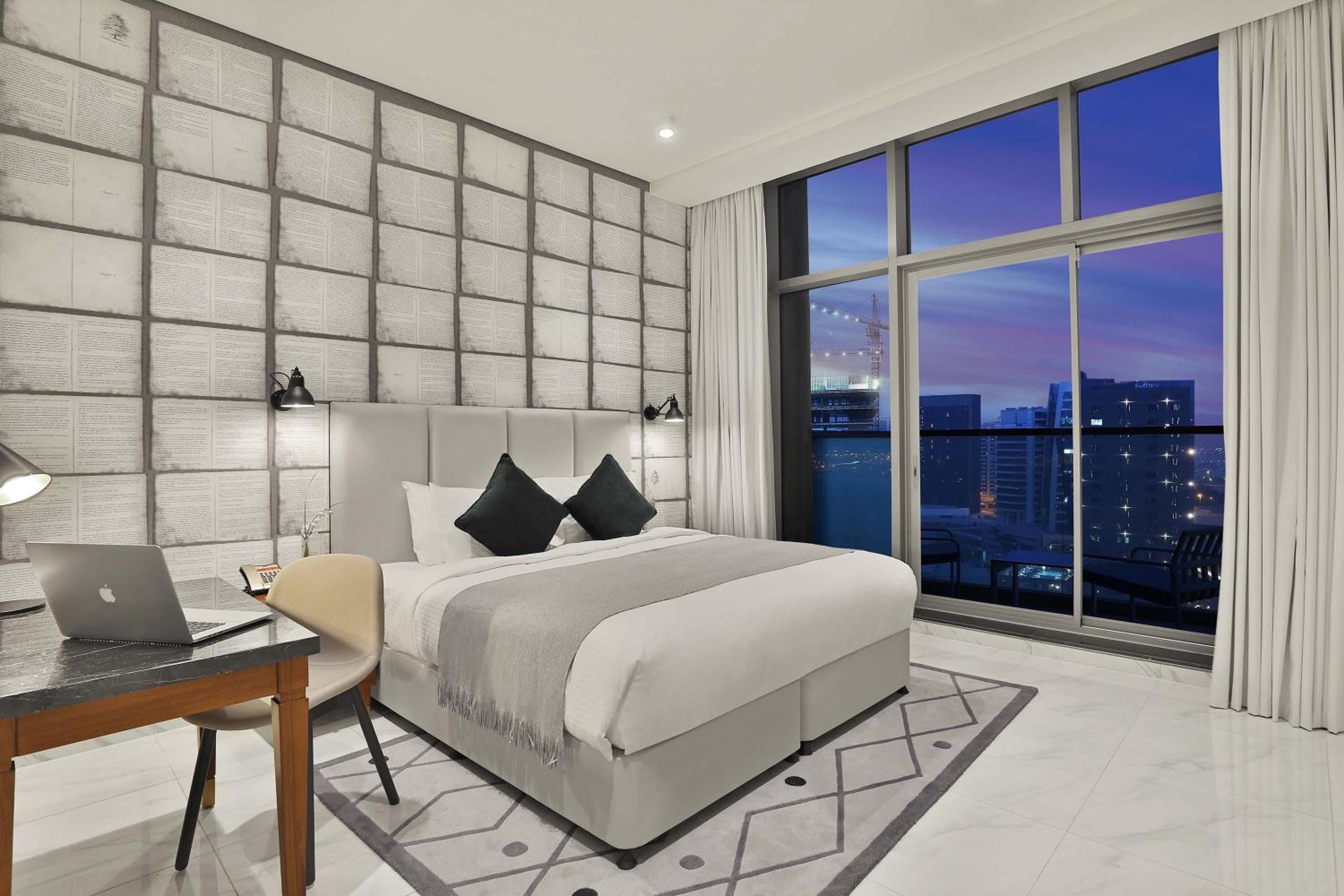 Premium Two-Schlafzimmer Apartmentwith Free Beach and Mall Shuttle