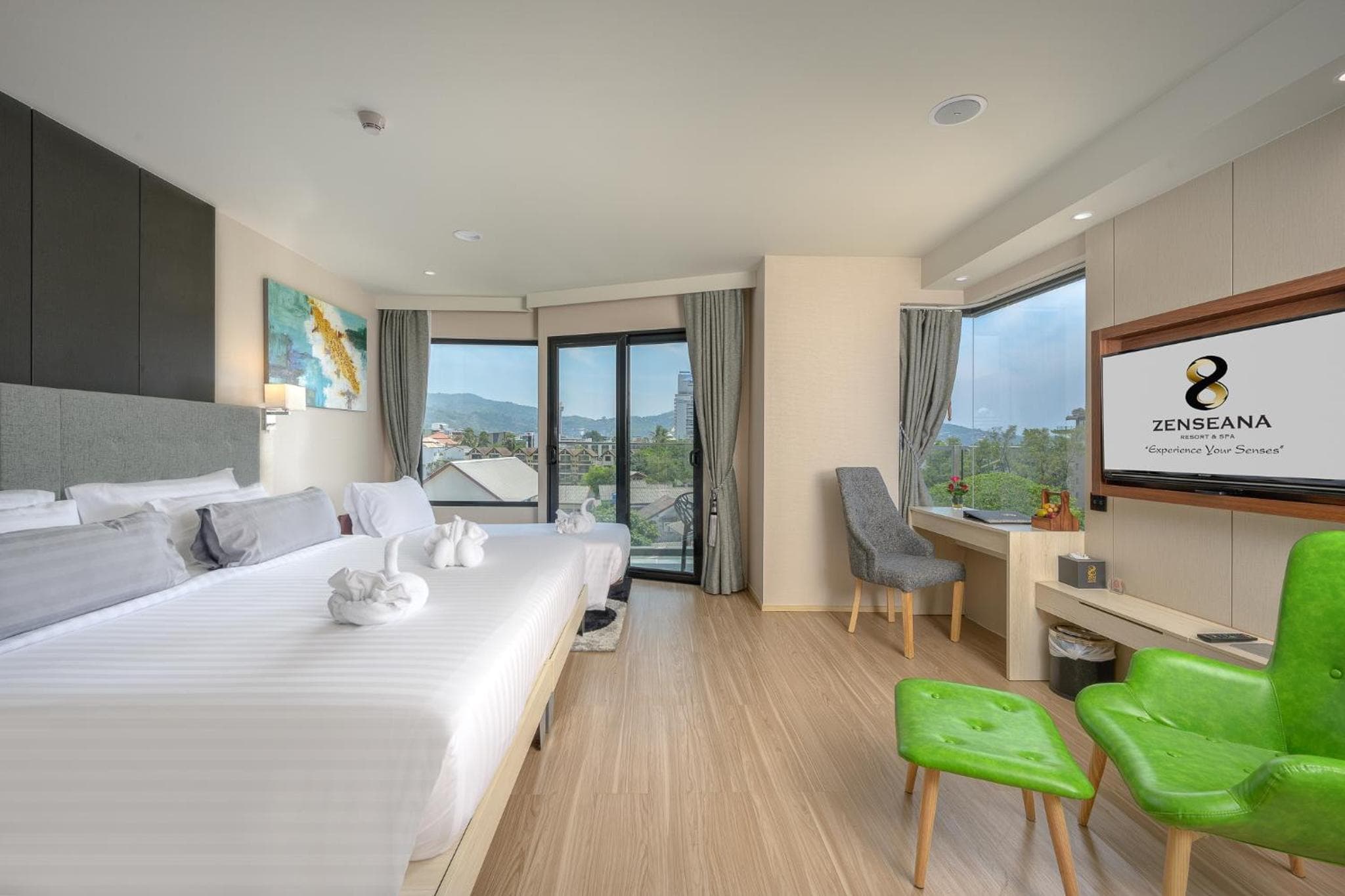 Panorama Room
