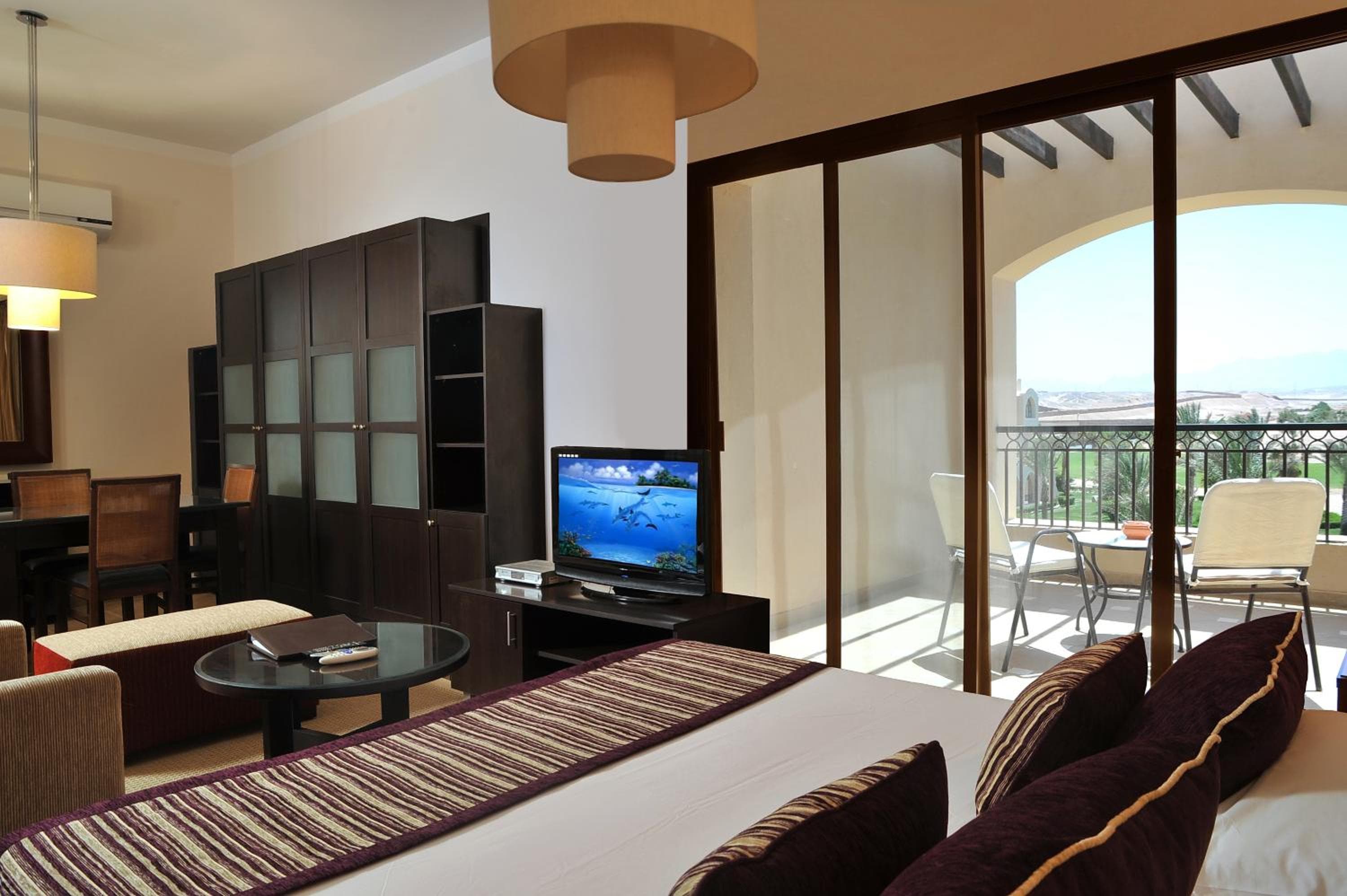 Monolocale con Letto Queen-Size