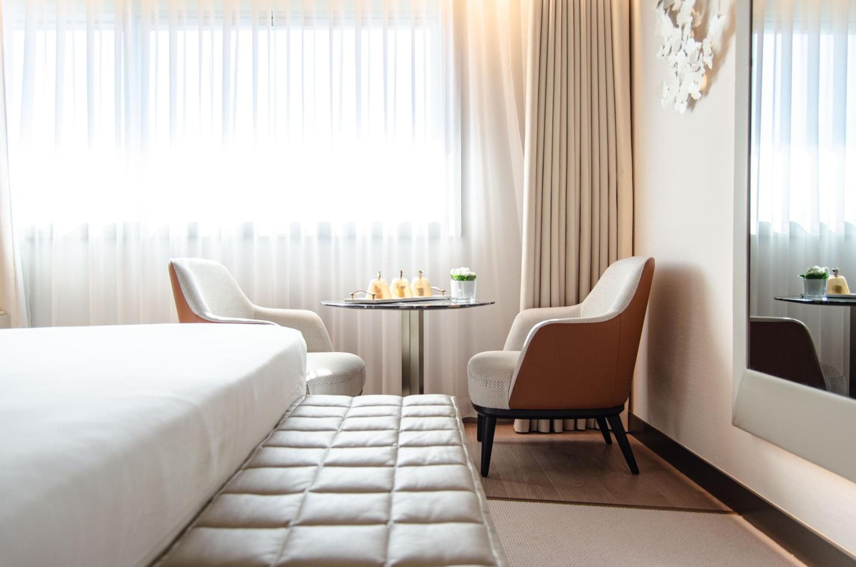 Special Offer - Deluxe Double Or Twin Room