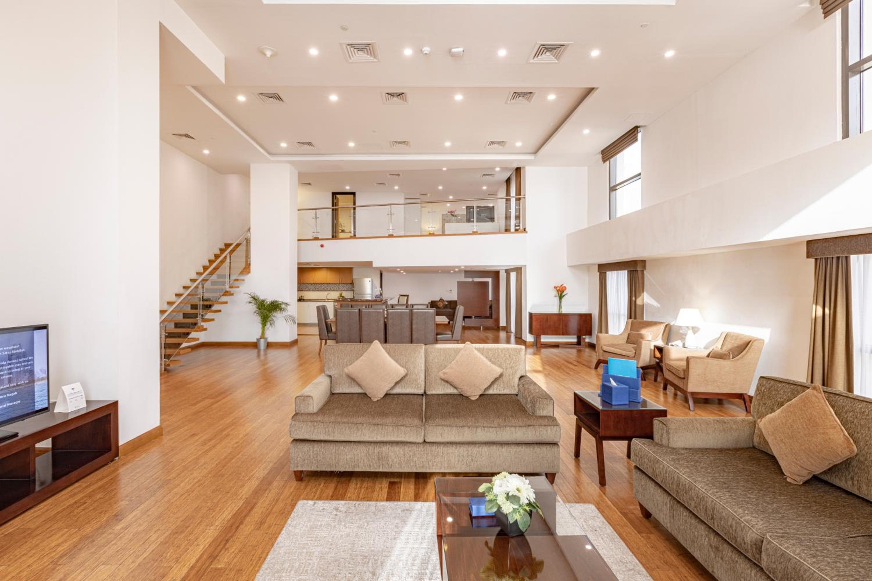Duplex Loft - 25% off on F et B, Just Steps from JBR Beach