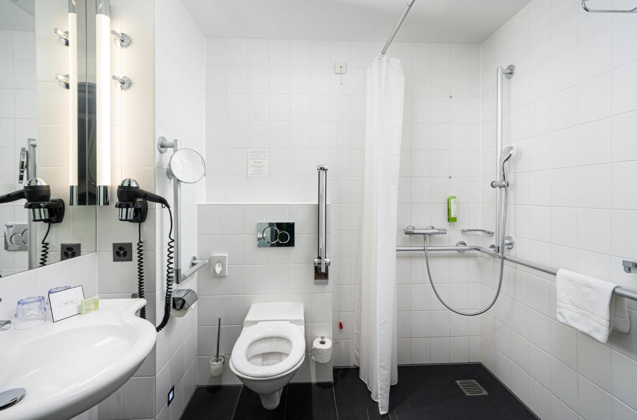 Standard Queen Zimmer - Accessible