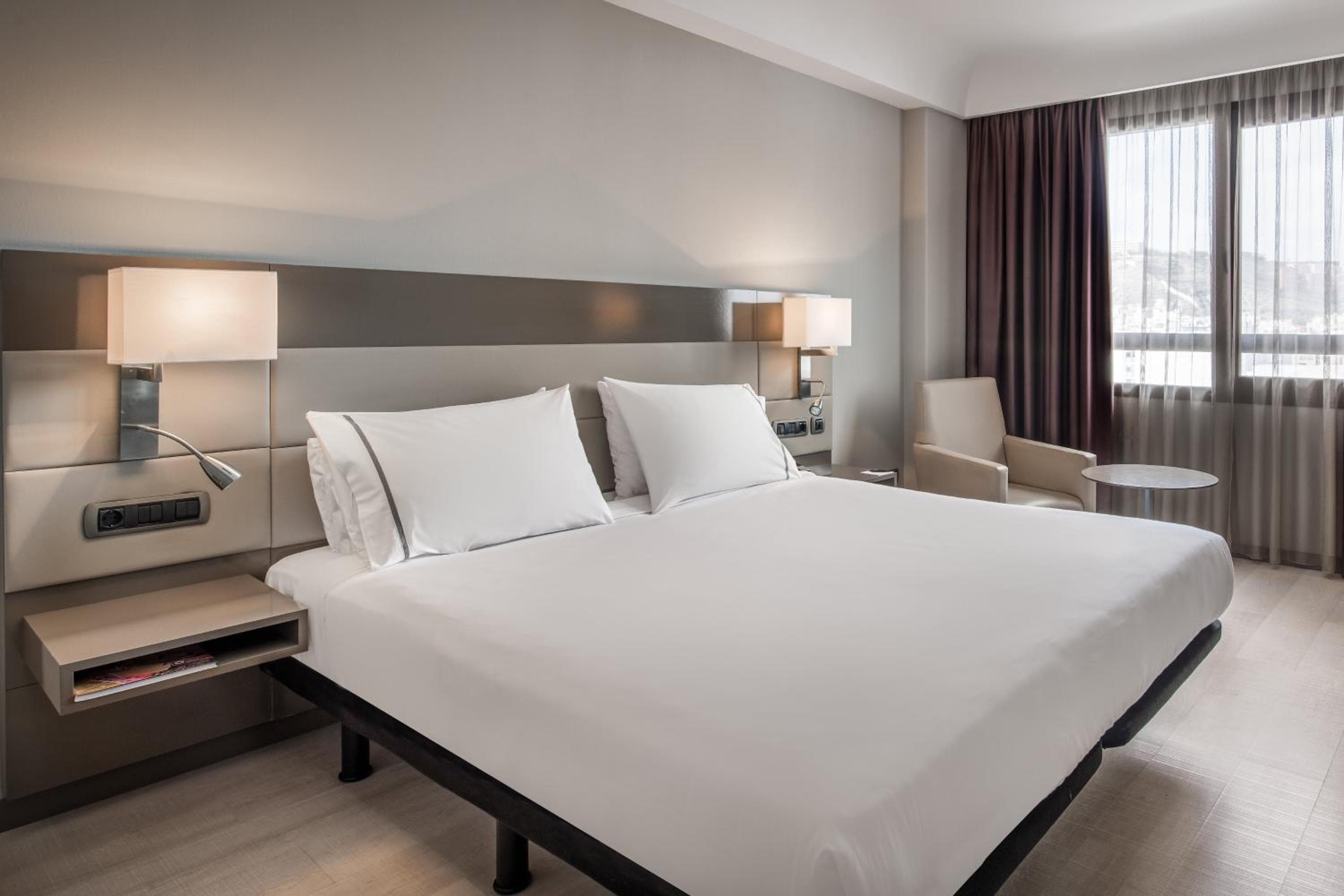 Chambre avec 1 Lit King-Size Standard