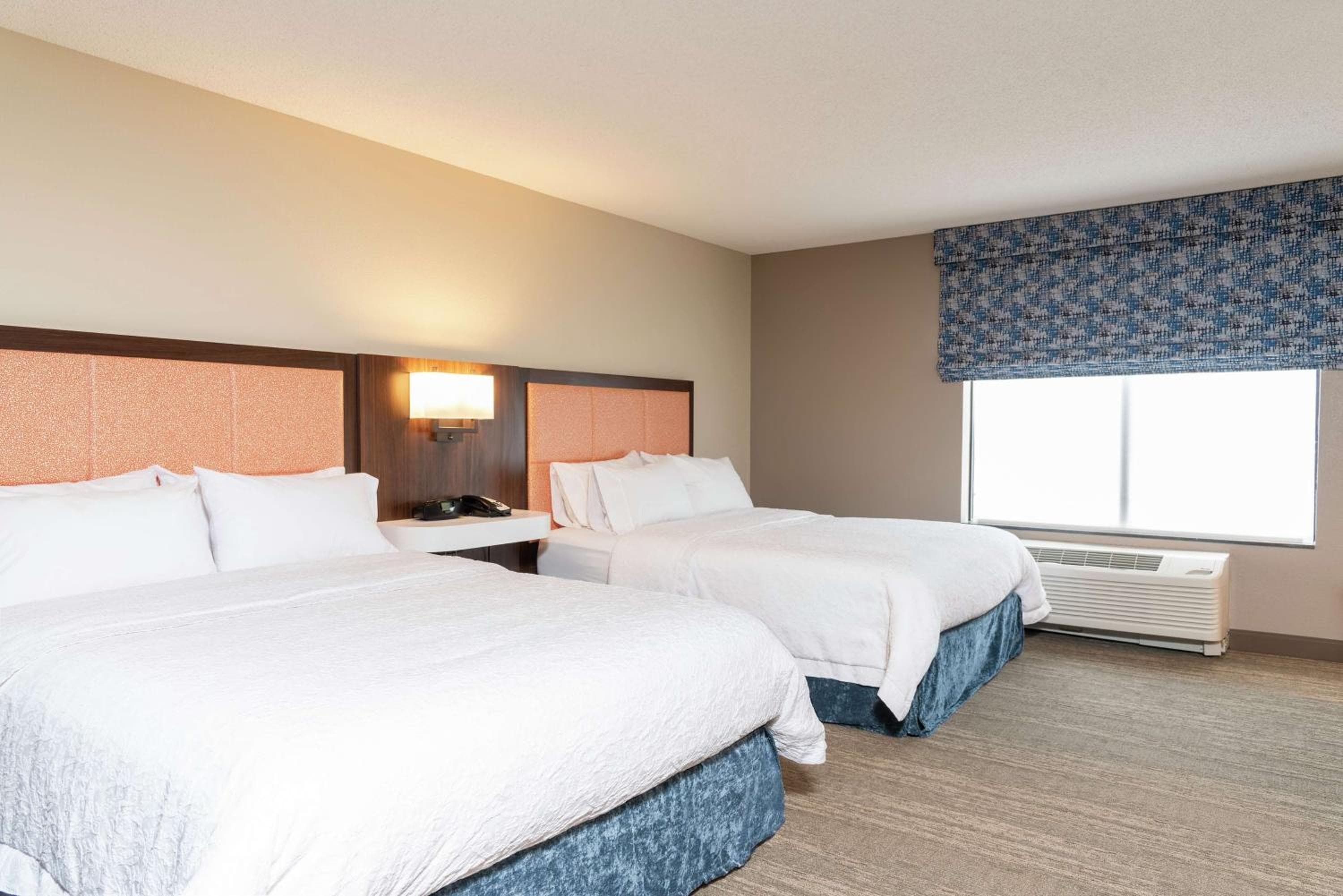 Queen Room with Two Queen Beds - Mobility Access / Non-Smoking