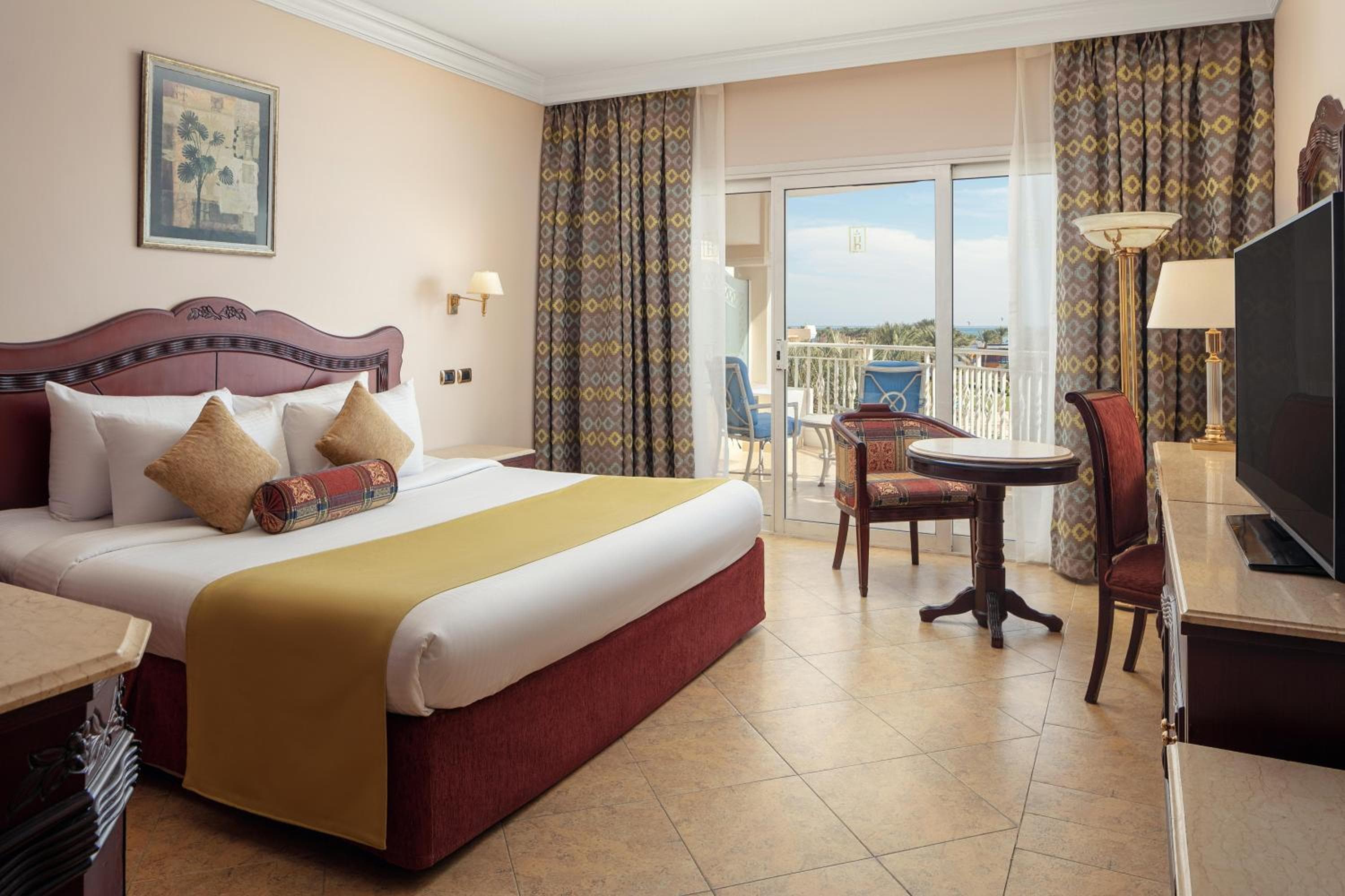 Chambre Double ou Lits Jumeaux Club - Vue sur Piscine et Mer