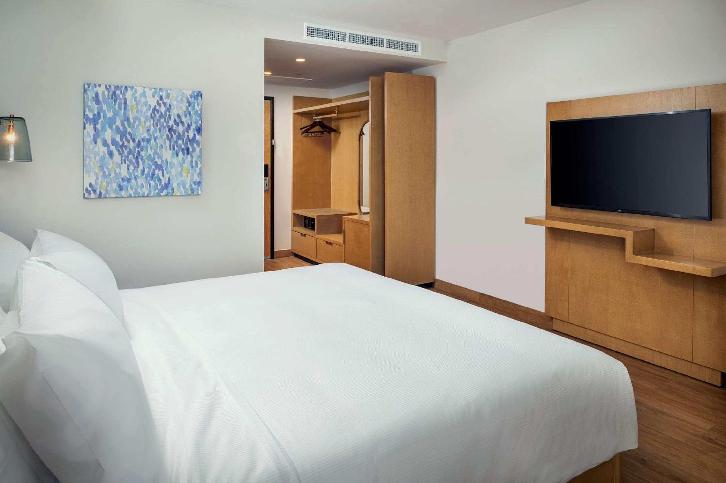Premium King Room