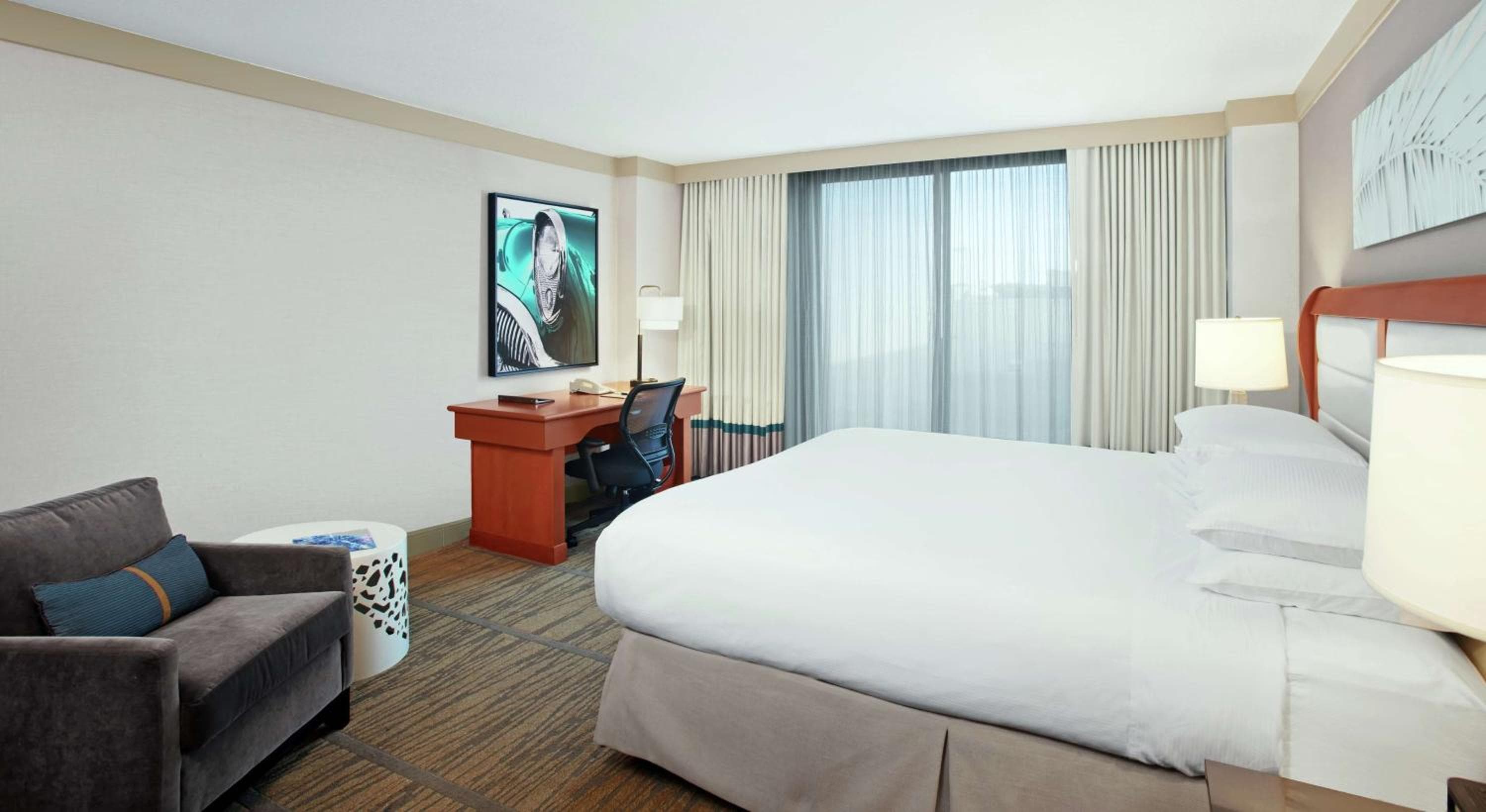King Room with Sofa Bed