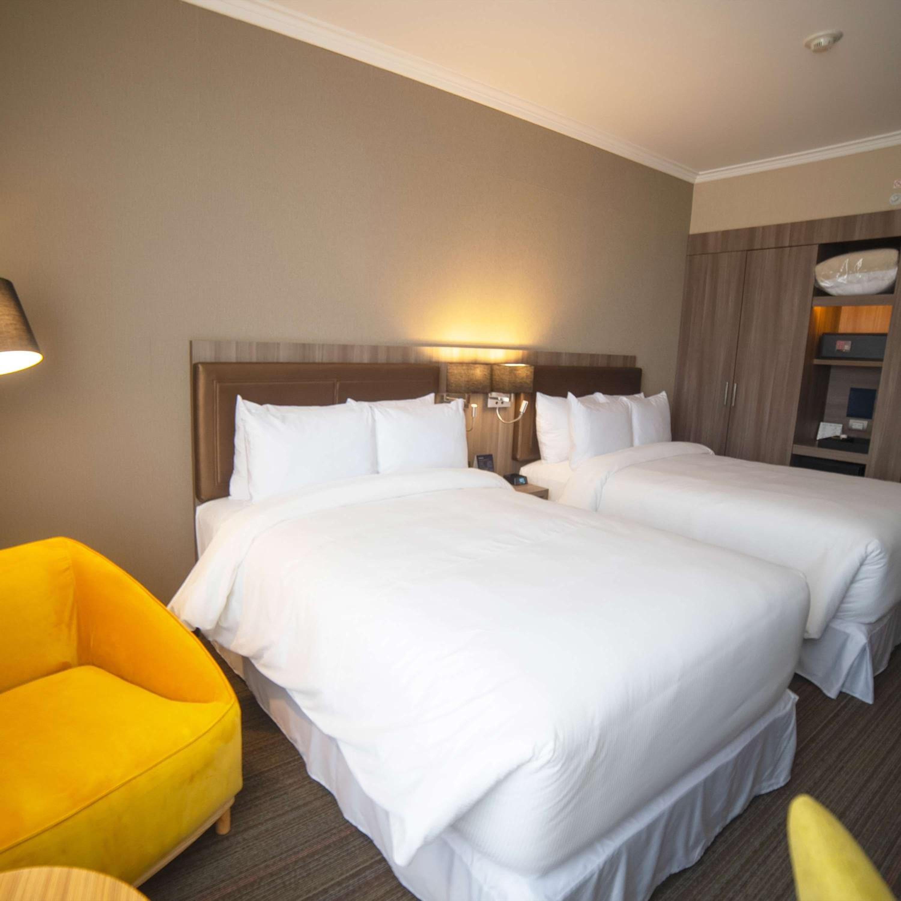 Gästezimmer mit 2 Doppelbetten
