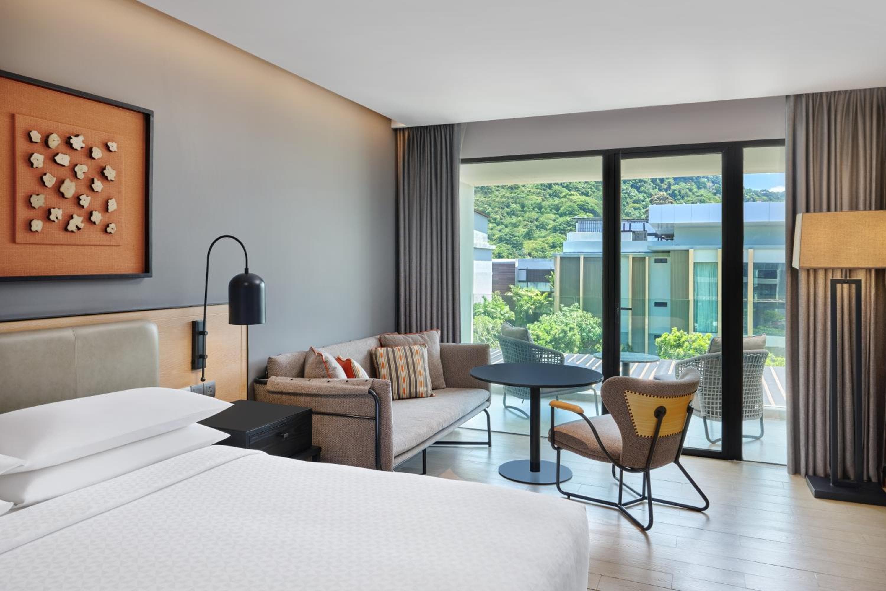 Deluxe Gästezimmer, 1 King, Balkon