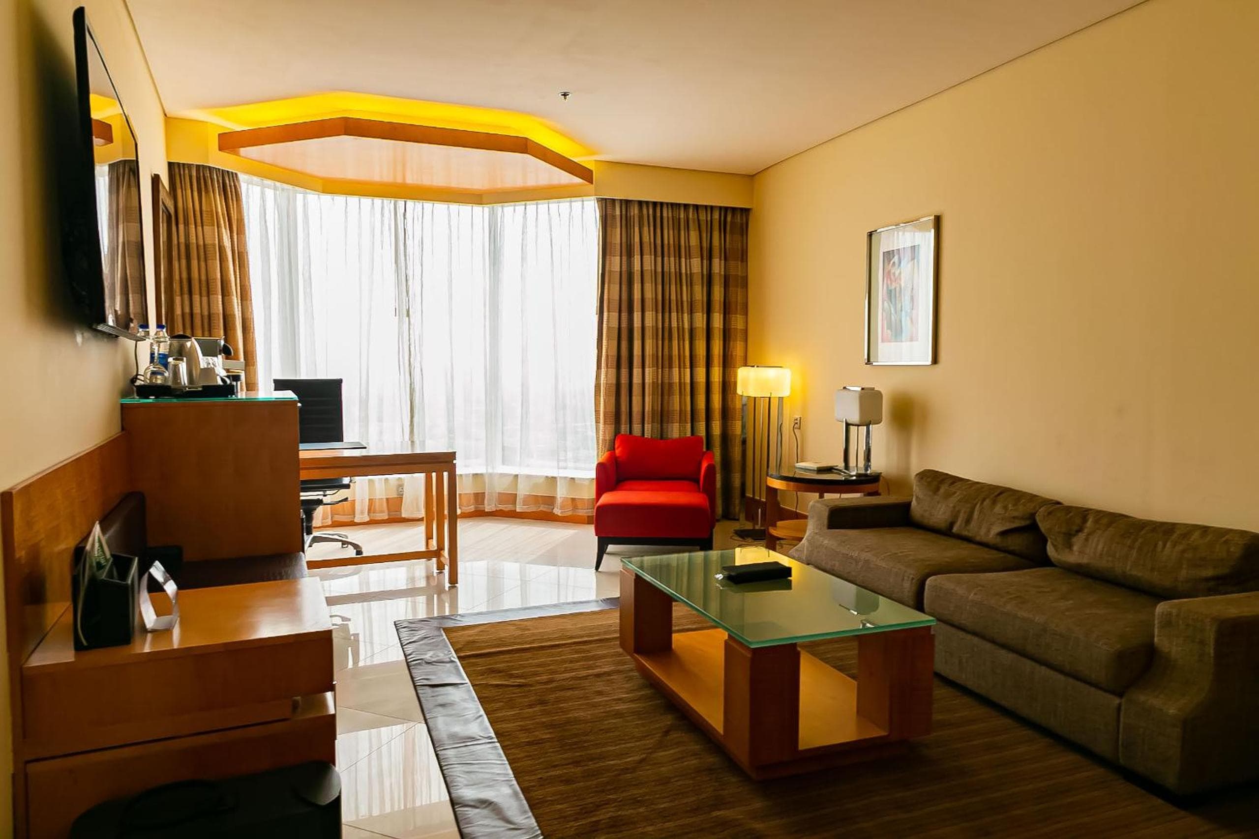 Deluxe Suite
