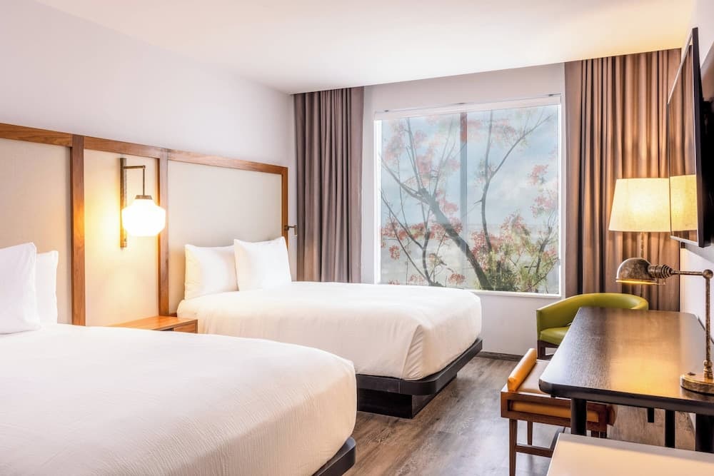 Room, 2 Queen Beds