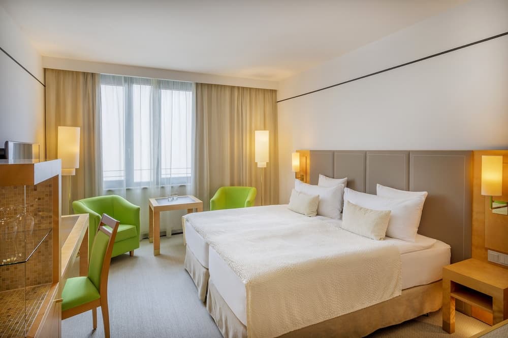 Meliá Room (2 adults + 1 Child)