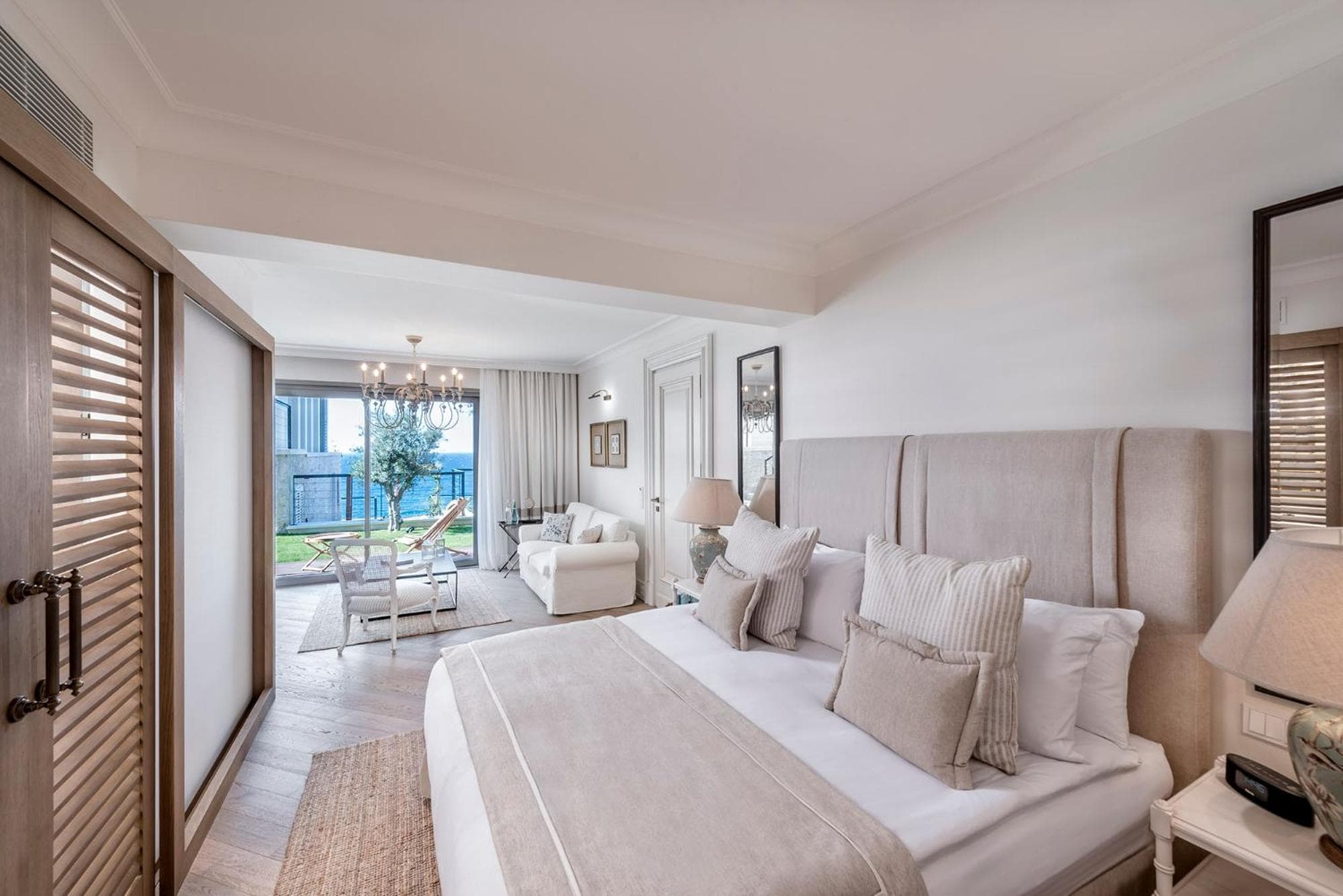 Deluxe Zimmer mit Meerblick und Gartenblick