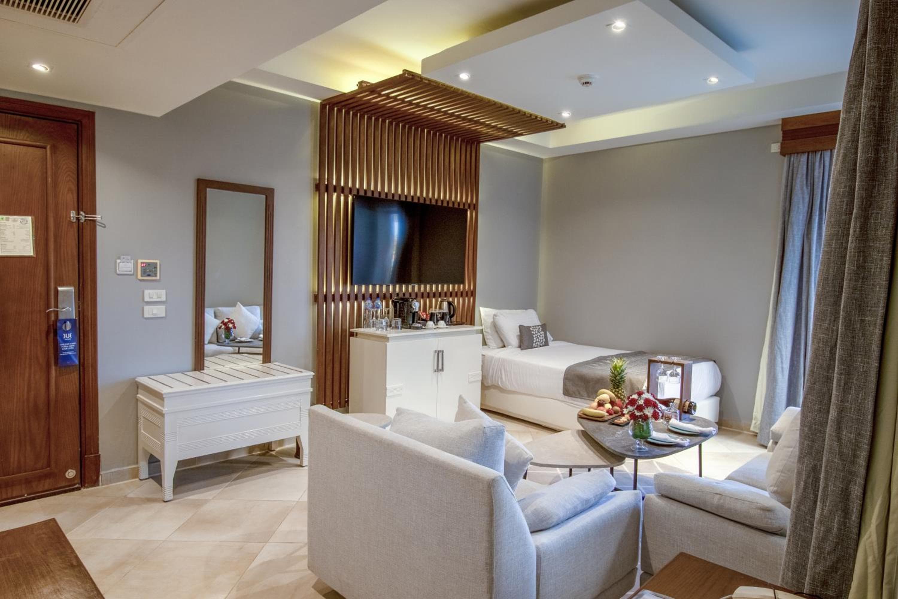 Suite Junior con Acceso Directo a la Piscina - Club Posh