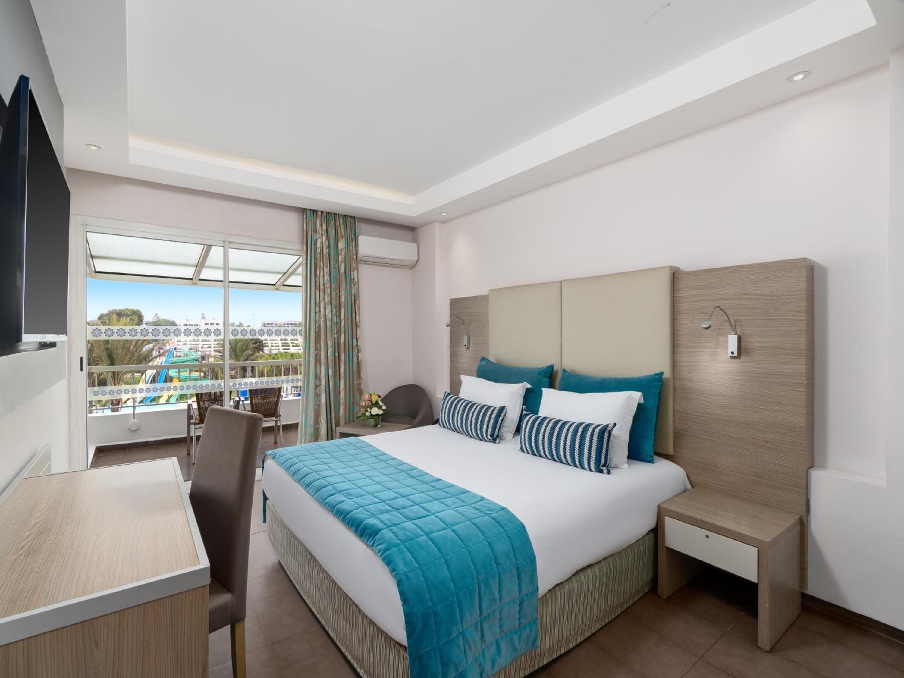 Double Room with Pool View