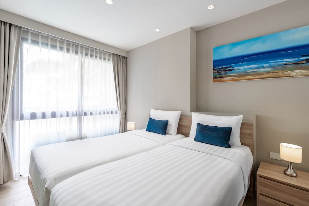 Grand Deluxe Suite Hollywood Twin