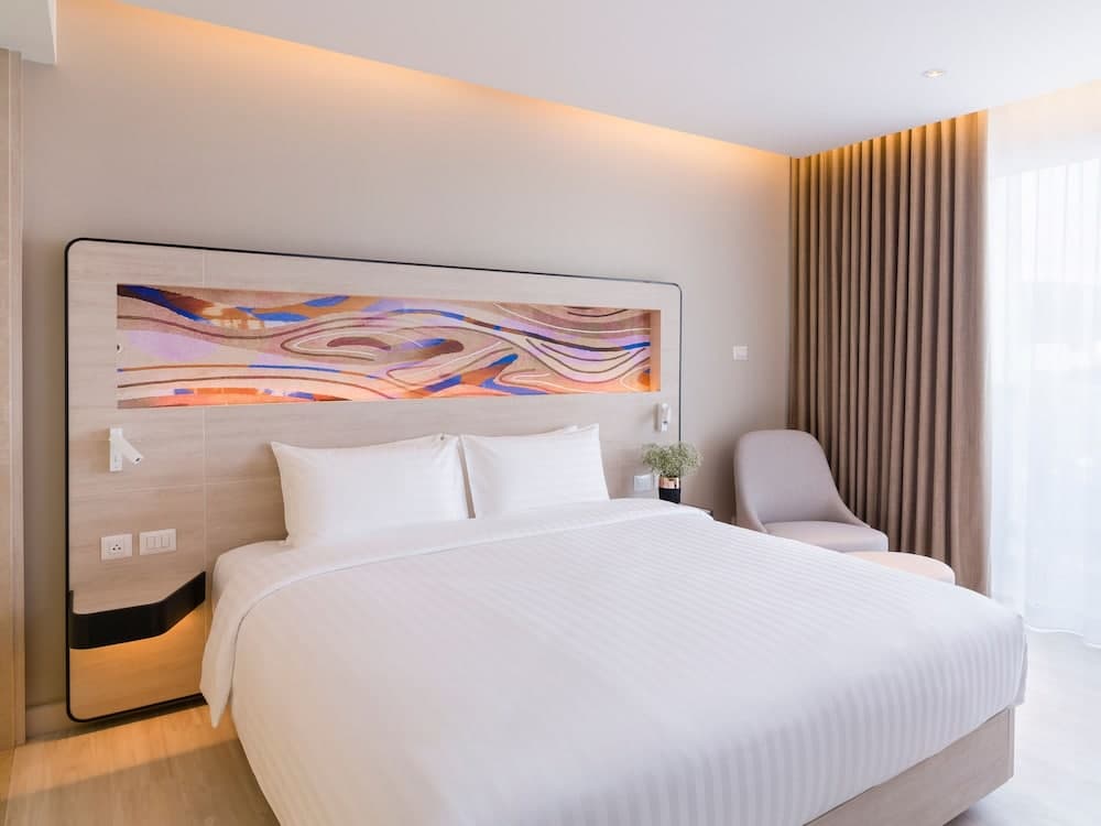 Superior Room, 1 King Bed