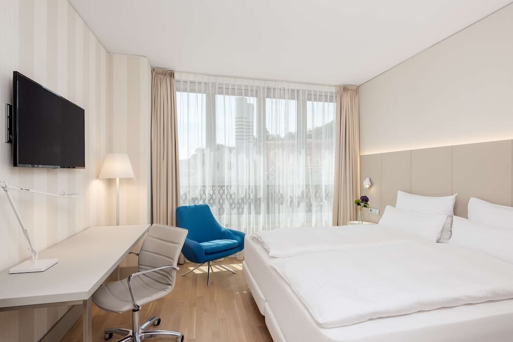 Standard Zimmer (Blick, Extra Bed 3 adults)