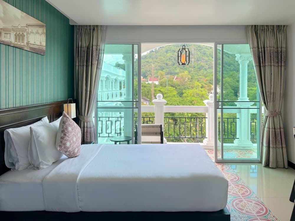 Superior Double Room with Shower