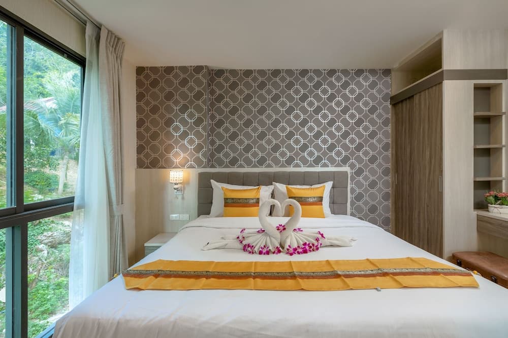 Chambre Signature, 2 chambres, vue partielle sur la mer