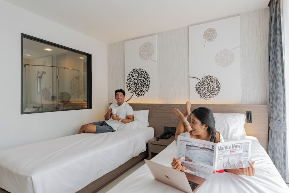 Deluxe Twin Vista piscina Balcone